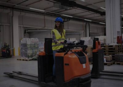 Conduite en sécurité des chariots à conducteur porté – Théorie initiale (e-learning)